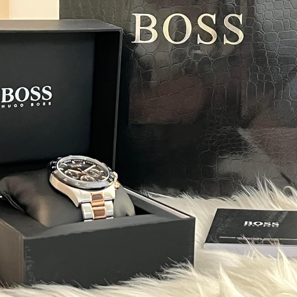 HB1513757 - Hugo Boss Men’s Hero Chronograph Watch - Picture 3 of 12